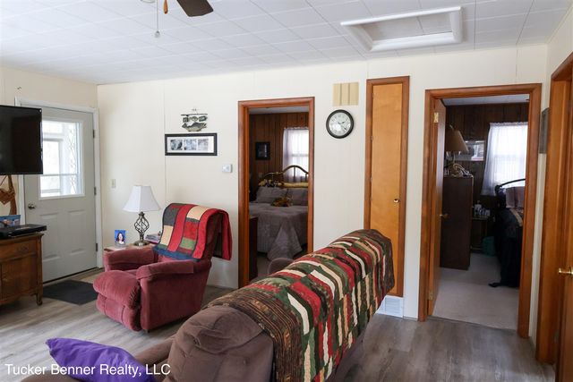 7764 E Saint Huberts Trail, Hesperia, MI 49421