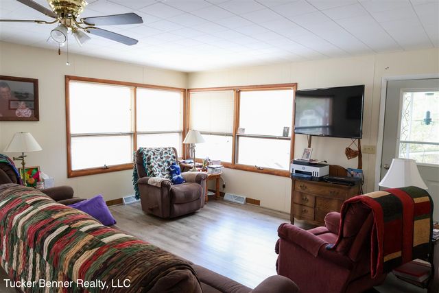 7764 E Saint Huberts Trail, Hesperia, MI 49421