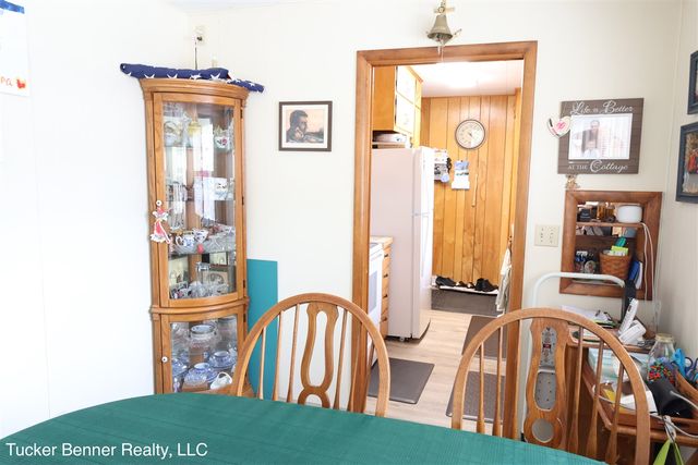 7764 E Saint Huberts Trail, Hesperia, MI 49421