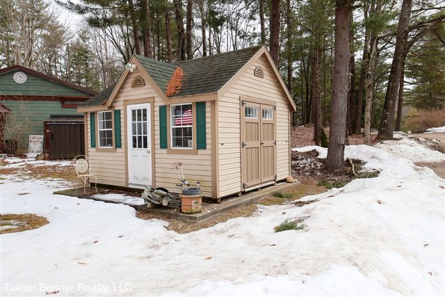 7764 E Saint Huberts Trail, Hesperia, MI 49421