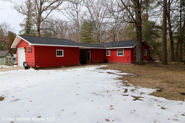 7764 E Saint Huberts Trail, Hesperia, MI 49421