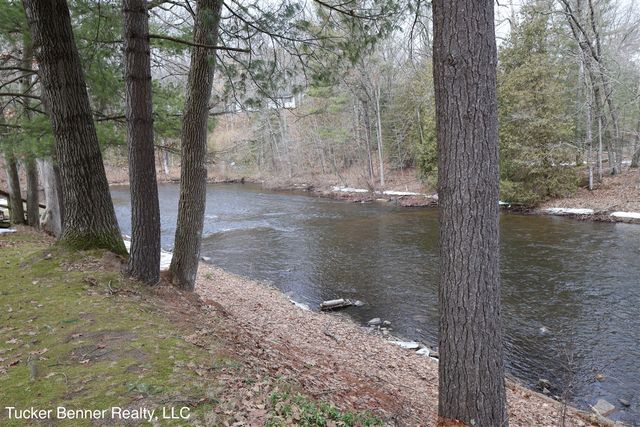 7764 E Saint Huberts Trail, Hesperia, MI 49421