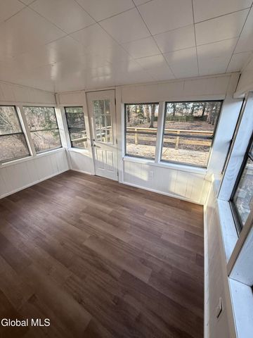 46 Consaul Road, Colonie, NY 12205