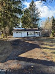 46 Consaul Road, Colonie, NY 12205