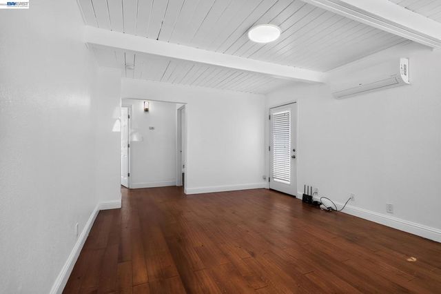 4262 Arthur Rd, Martinez, CA 94553