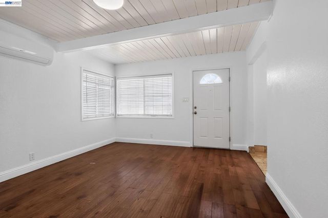 4262 Arthur Rd, Martinez, CA 94553