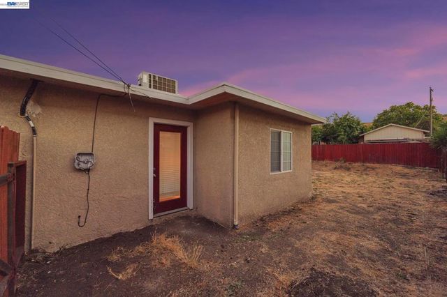 4262 Arthur Rd, Martinez, CA 94553