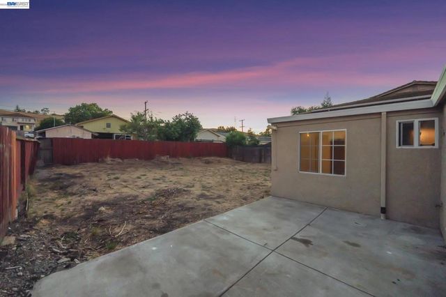 4262 Arthur Rd, Martinez, CA 94553