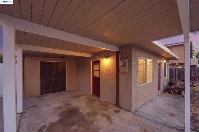 4262 Arthur Rd, Martinez, CA 94553