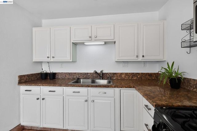 4262 Arthur Rd, Martinez, CA 94553