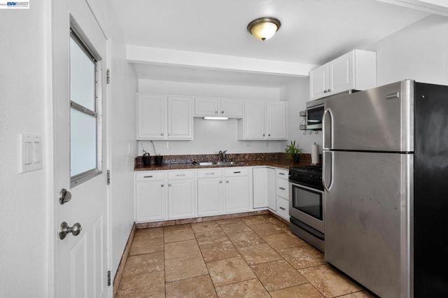 4262 Arthur Rd, Martinez, CA 94553