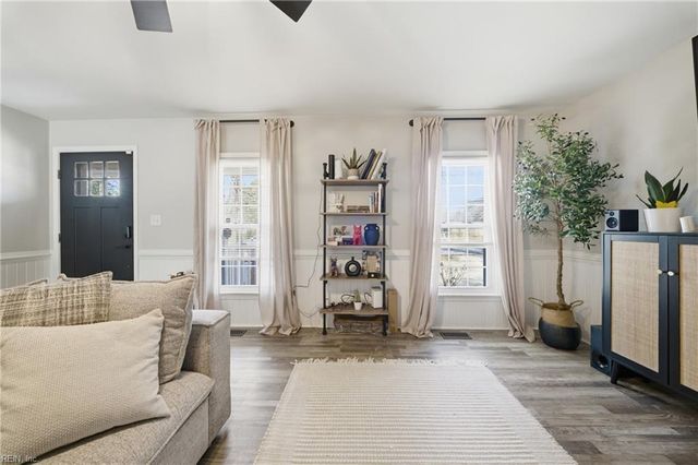 2315 Cross ST, Chesapeake, VA 23323