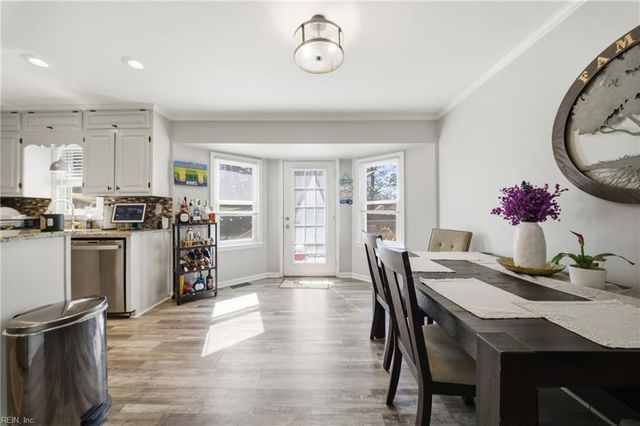 2315 Cross ST, Chesapeake, VA 23323