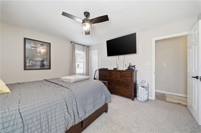 2315 Cross ST, Chesapeake, VA 23323