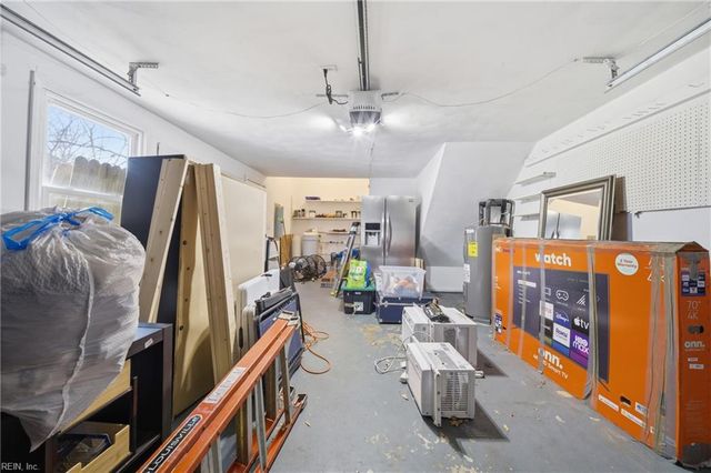 2315 Cross ST, Chesapeake, VA 23323