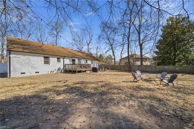 2315 Cross ST, Chesapeake, VA 23323