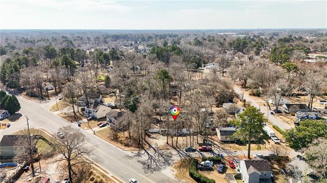 2315 Cross ST, Chesapeake, VA 23323