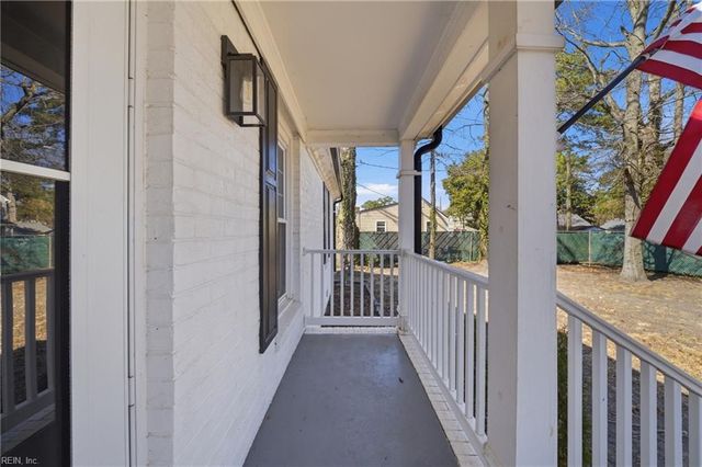 2315 Cross ST, Chesapeake, VA 23323