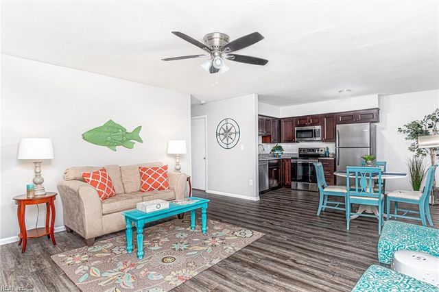 9530 3rd Bay St Apt 5, Norfolk, VA 23518