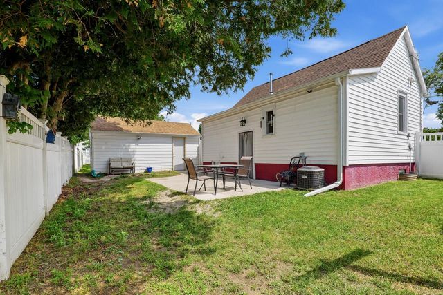 2104 11th STREET, Two Rivers, WI 54241