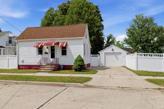2104 11th STREET, Two Rivers, WI 54241