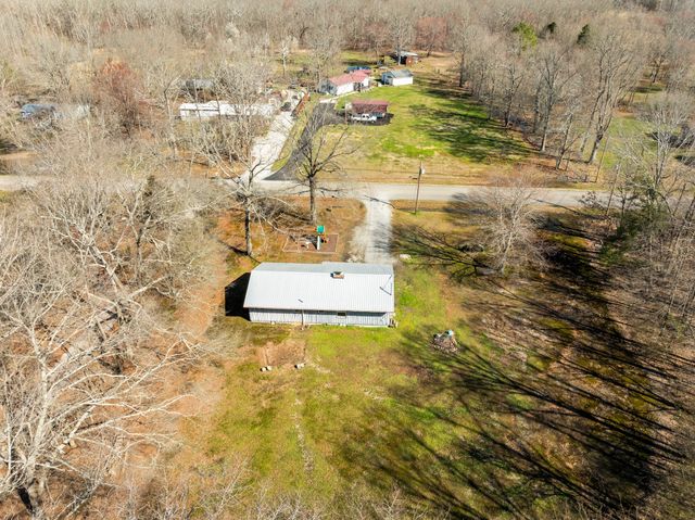 364 GROWDEN LANE, Tullahoma, TN 37388