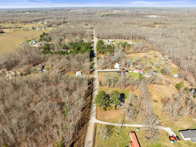 364 GROWDEN LANE, Tullahoma, TN 37388