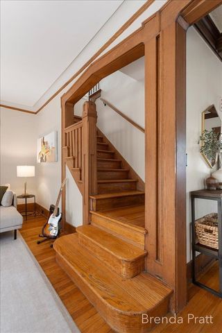 533 Gladstone Drive, Grand Rapids, MI 49506