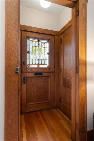 533 Gladstone Drive, Grand Rapids, MI 49506