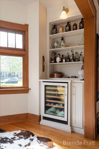 533 Gladstone Drive, Grand Rapids, MI 49506