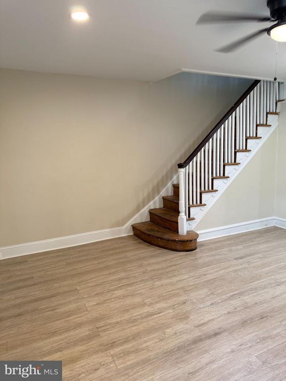 5842 N BRUSH RD, PHILADELPHIA, PA 19138 — photo 2