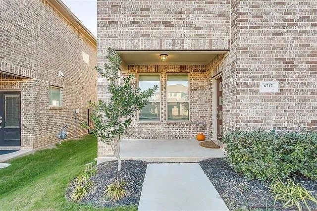 6717 Windlord Drive, Fort Worth, TX 76179