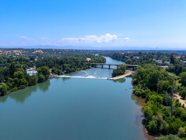 1836 Del Mar Avenue, Redding, CA 96003