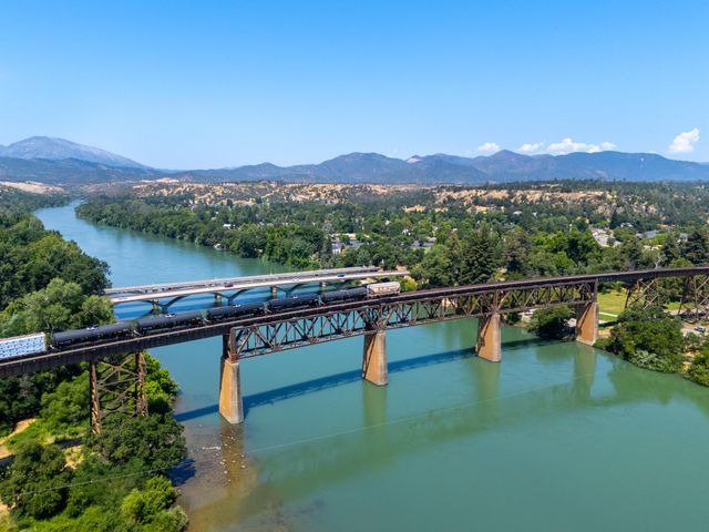 1836 Del Mar Avenue, Redding, CA 96003