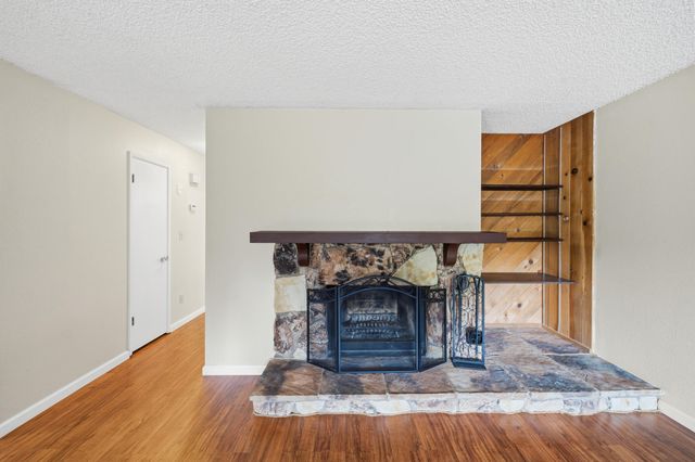 1836 Del Mar Avenue, Redding, CA 96003