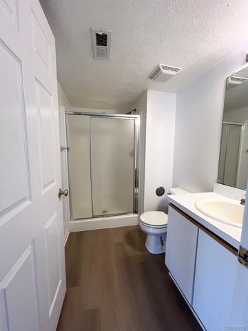 1336 HEATHERWOOD Lane, Pittsfield Charter Township, MI 48108
