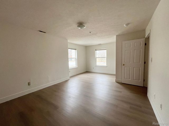 1336 HEATHERWOOD Lane, Pittsfield Charter Township, MI 48108
