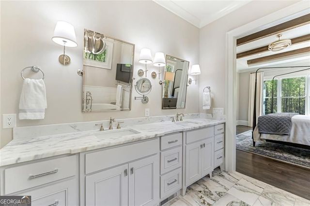 4256 Alba Lane, Buford, GA 30519