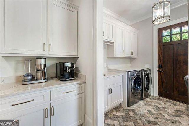 4256 Alba Lane, Buford, GA 30519