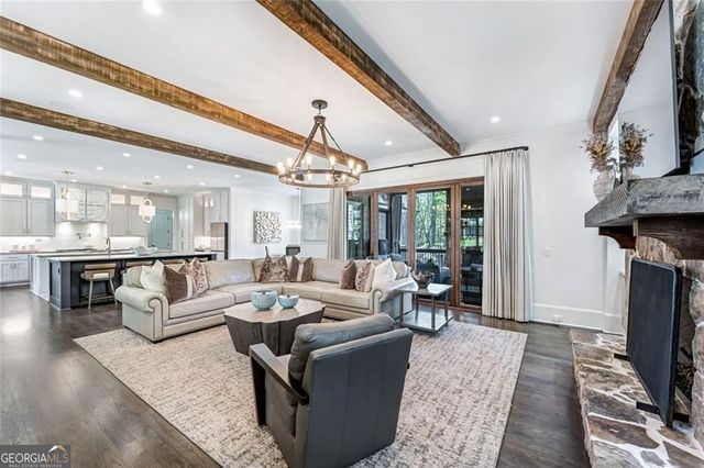 4256 Alba Lane, Buford, GA 30519