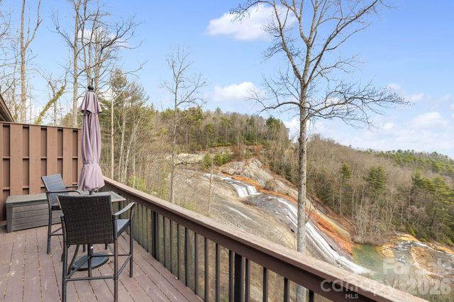 78 Upper Tanglewood Road 6, Lake Toxaway, NC 28747