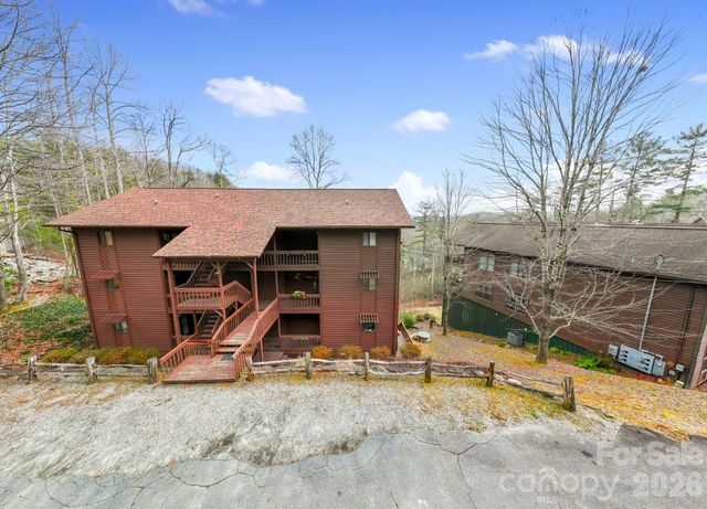 78 Upper Tanglewood Road 6, Lake Toxaway, NC 28747