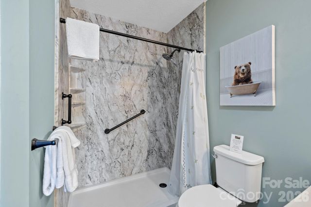 78 Upper Tanglewood Road 6, Lake Toxaway, NC 28747