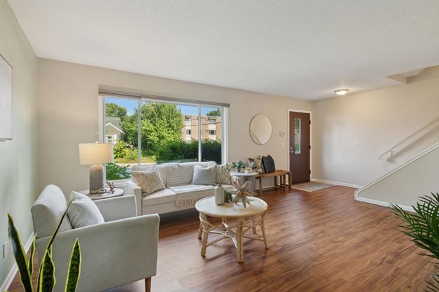 3809 E 45th Street, Minneapolis, MN 55406