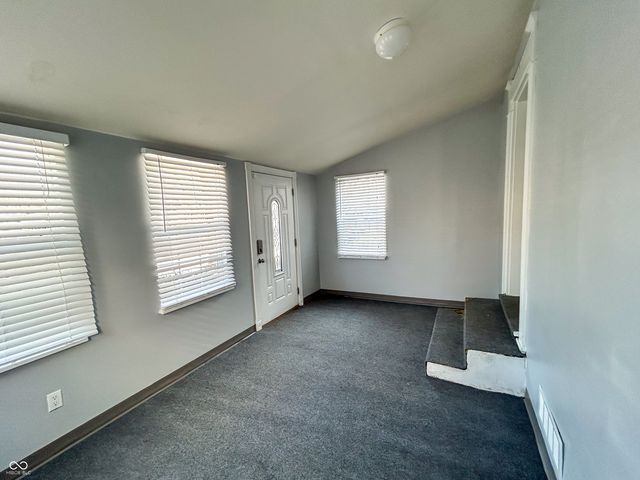 5846 N Keystone Avenue, Indianapolis, IN 46220