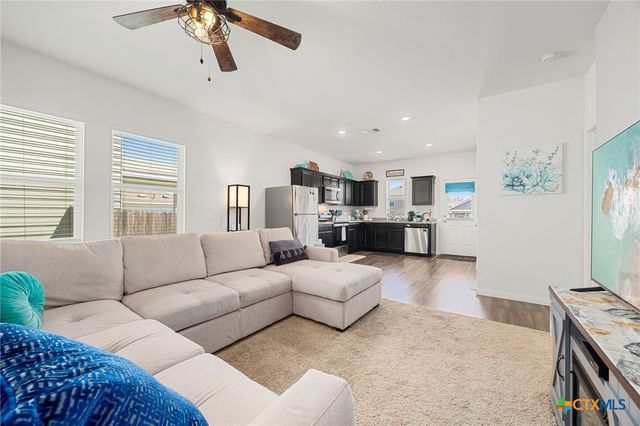 19415 Caymus Drive, Pflugerville, TX 78660