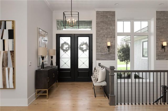 14905 Canterbury Street, Leawood, KS 66224