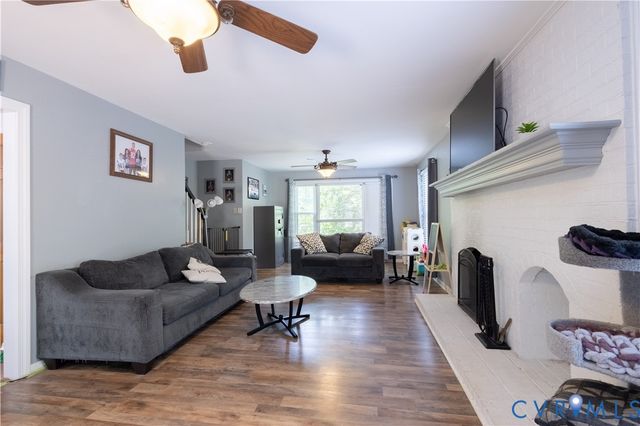 4500 Stoney Creek Ln, Chester, VA 23831