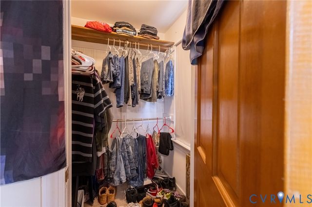 4500 Stoney Creek Ln, Chester, VA 23831