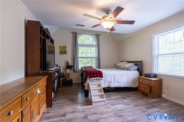 4500 Stoney Creek Ln, Chester, VA 23831